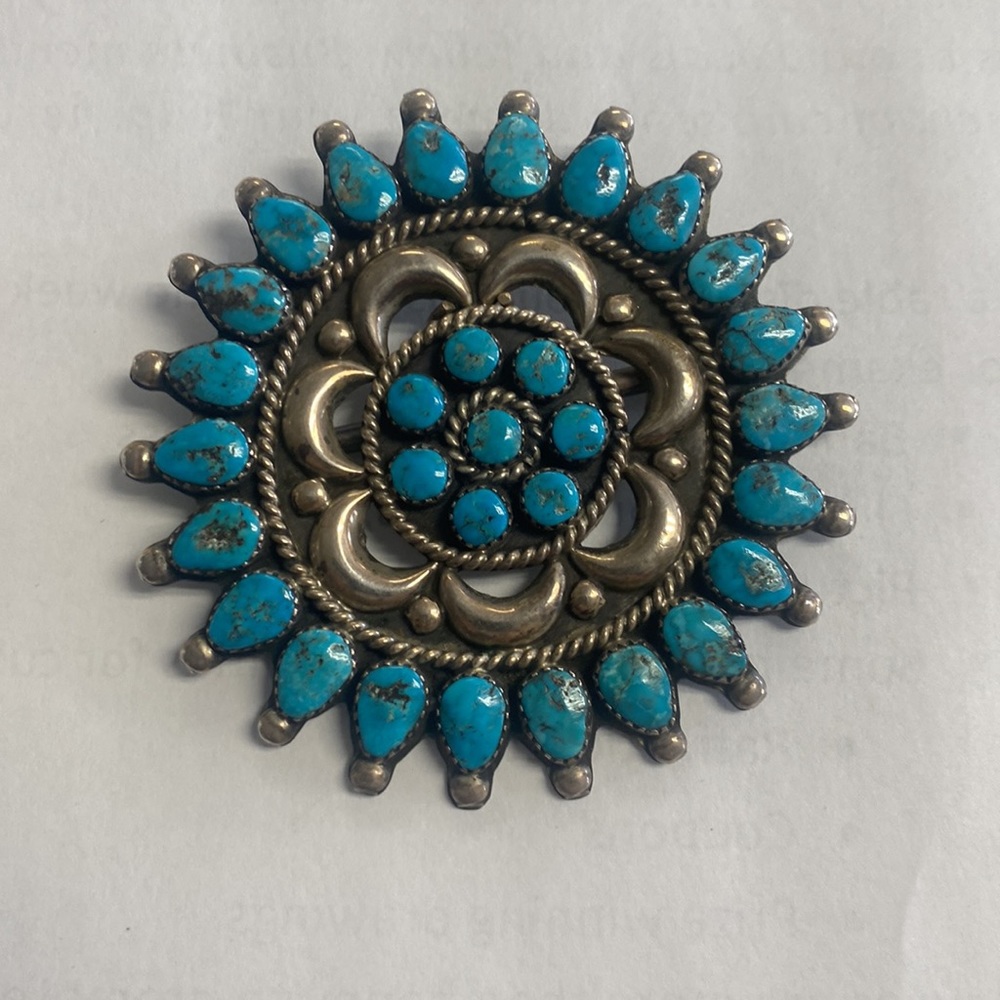 Turquoise pin point brooch